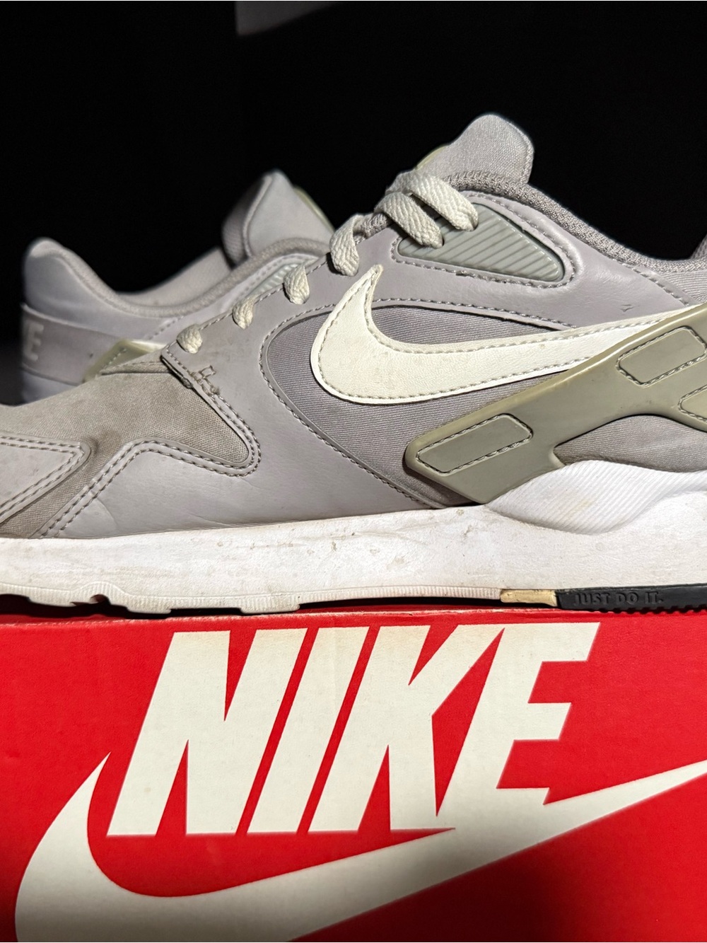 Nike LD Victory Size 10.5 Atmosphere gray/ white sneakers #running #nike